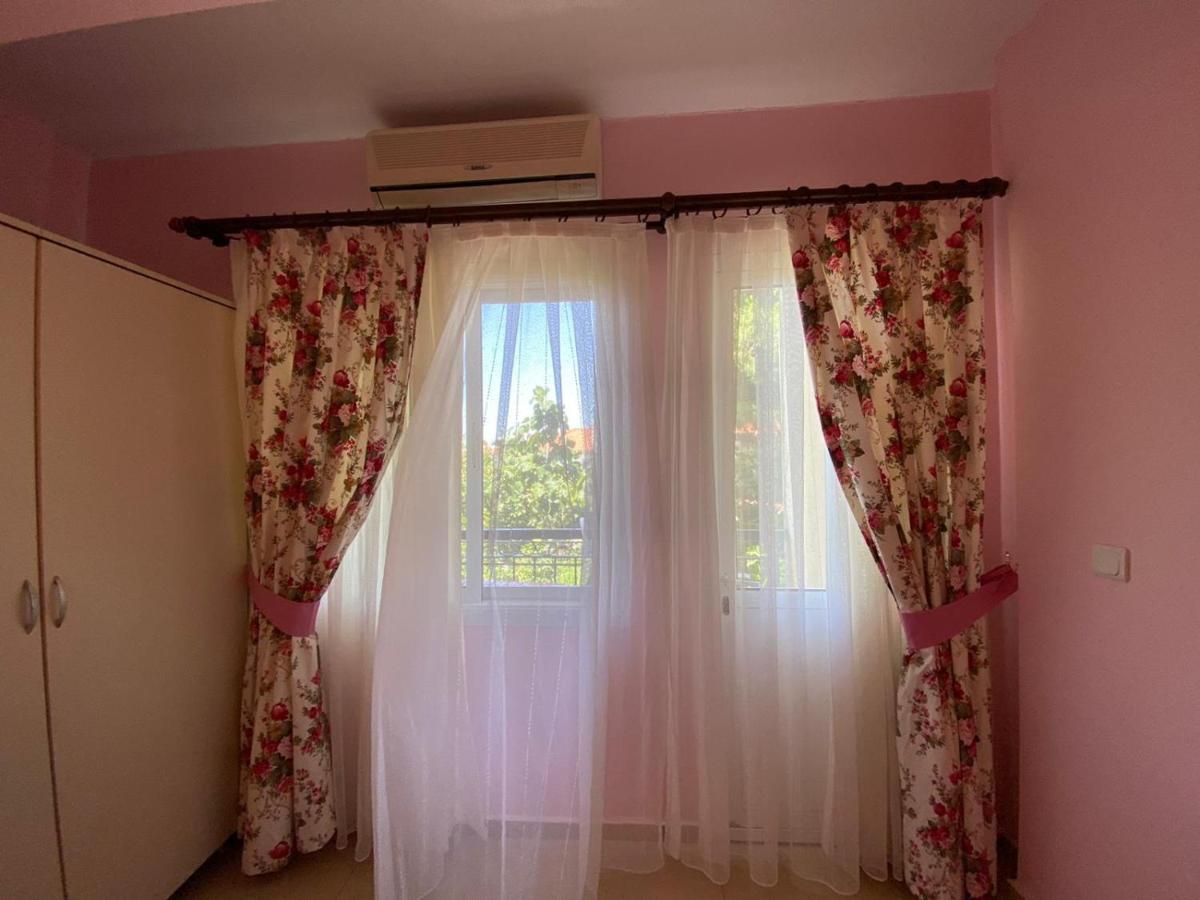 Maviev Otel Cesme Bagian luar foto