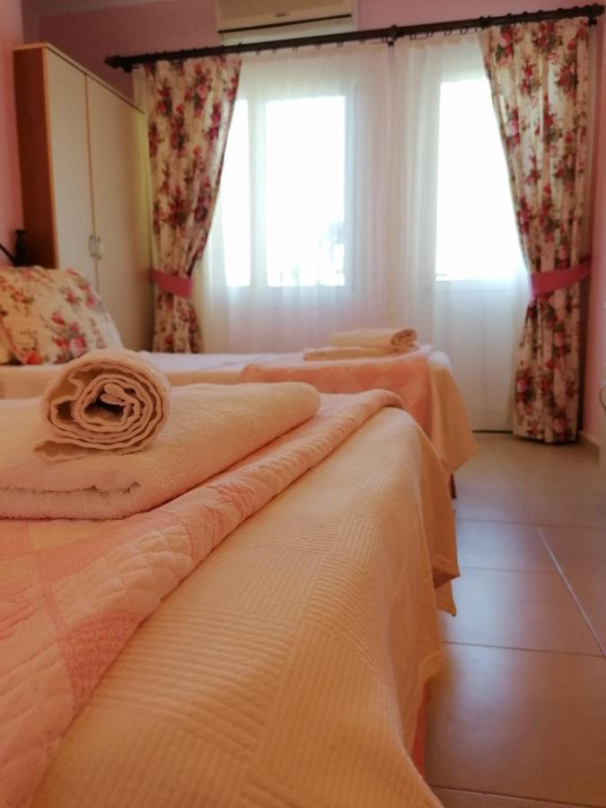 Maviev Otel Cesme Bagian luar foto