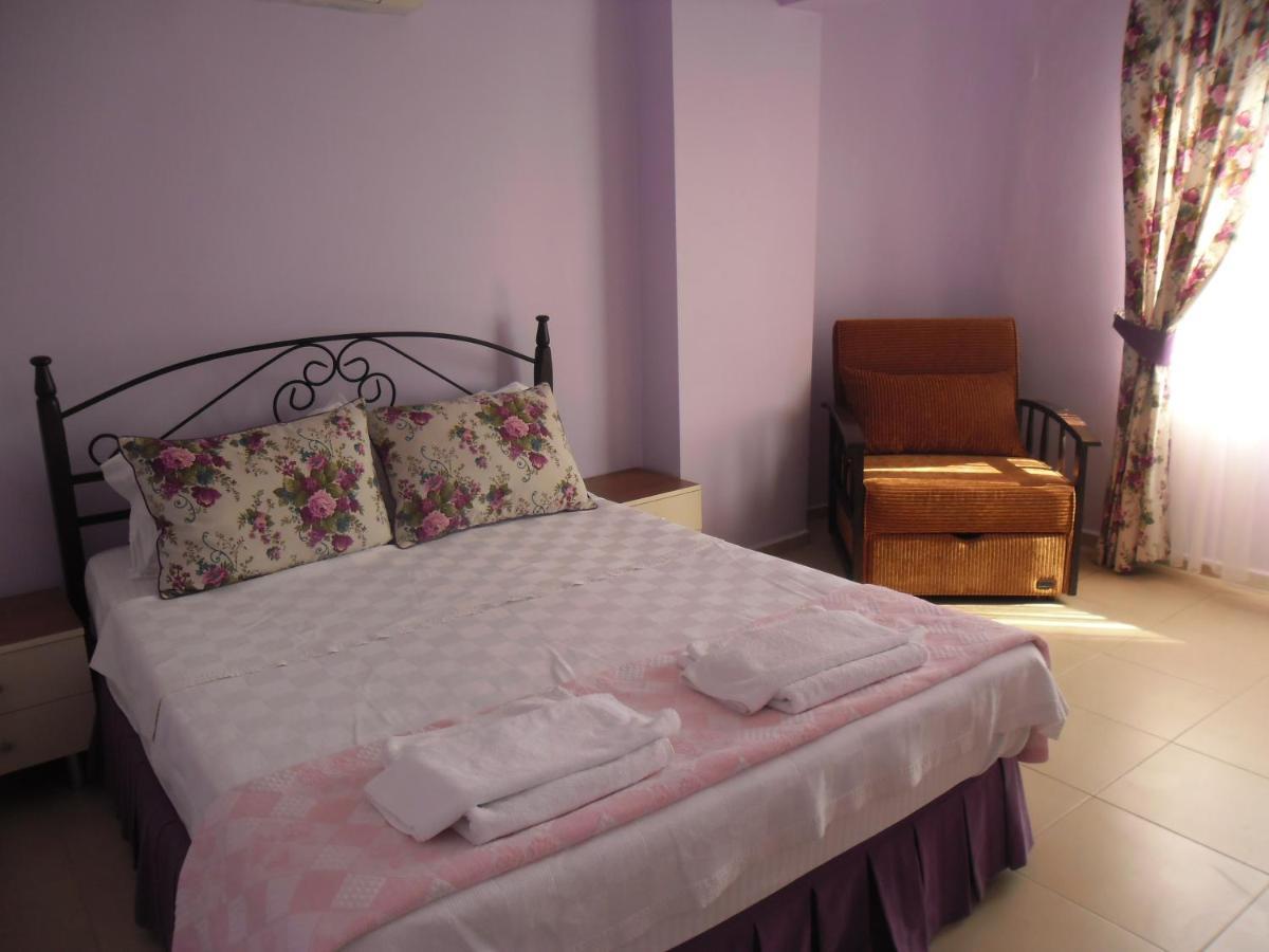 Maviev Otel Cesme Ruang foto