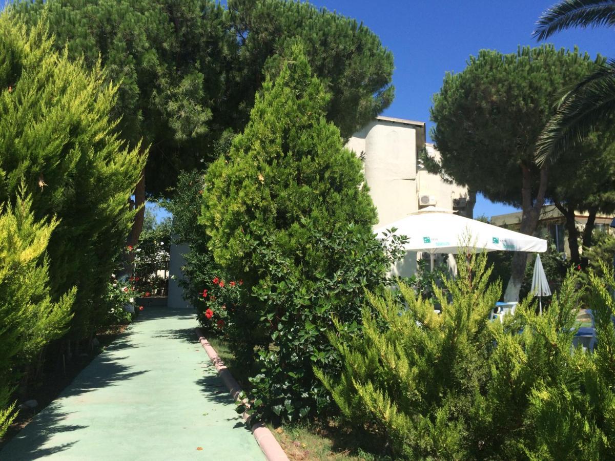 Maviev Otel Cesme Bagian luar foto