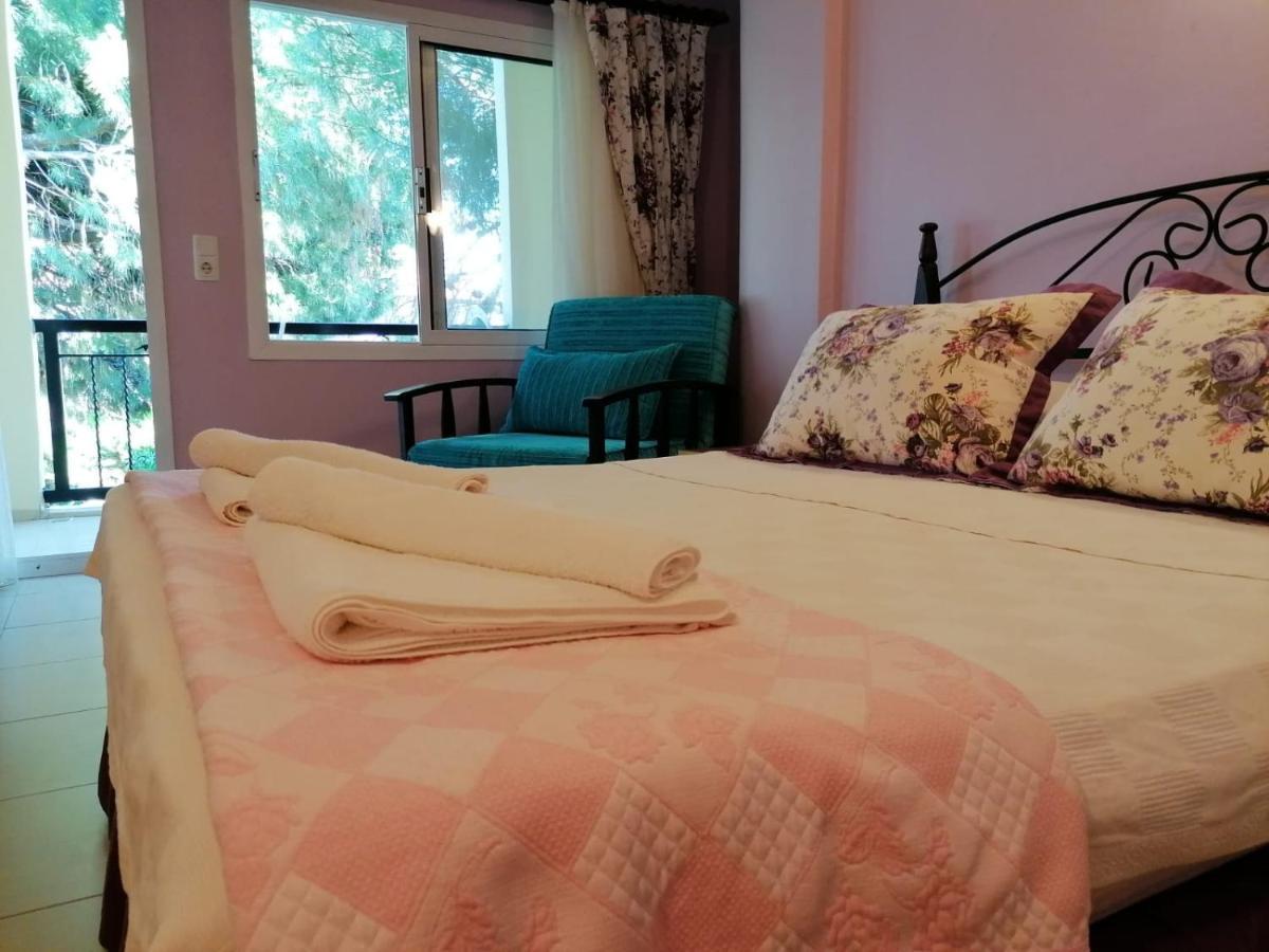 Maviev Otel Cesme Bagian luar foto